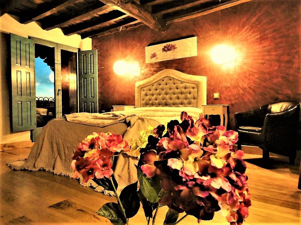 Casa Rural Cabo La Aldea Mogarraz Exterior photo